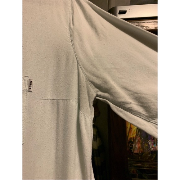OBEY pale blue button down - Picture 7 of 7